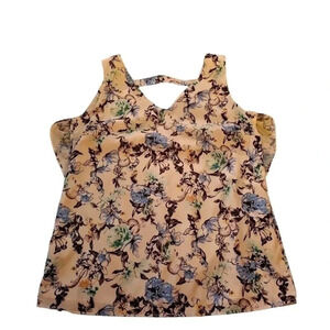 White House Black Market Tank/Blouse‎ - Womens - Size XXS - Floral